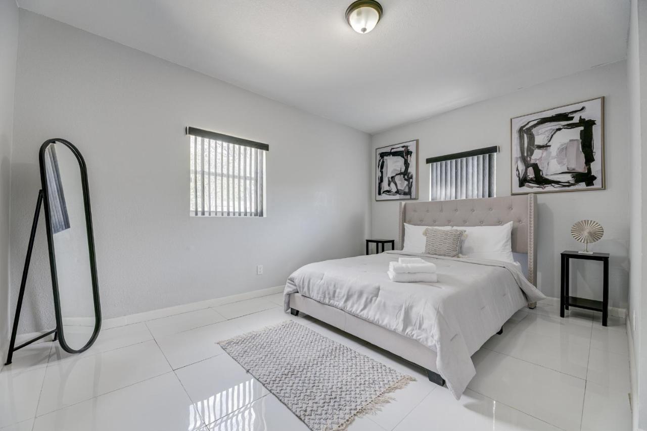 Deco Drive Miami • Near Hard Rock Stadium • South Beach • Wynwood Eksteriør billede